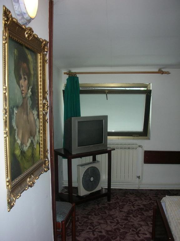 Guest House Gaja Novi Sad Room photo
